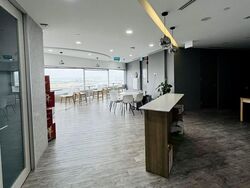 Gateway East (D7), Office #551952461
